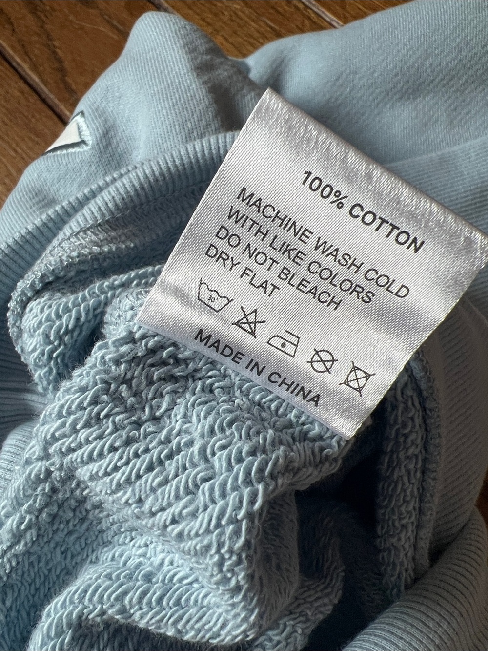 Parke Salty Light Blue Heritage Mockneck Sweatshirt Size S/M NWT New In Bag - Picture 4 of 6